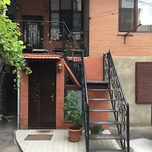 https://6-ivan-turgenev-street.alltbilisihotels.com