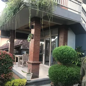 https://raditya-villa-ubud.ubudhotelsnow.com