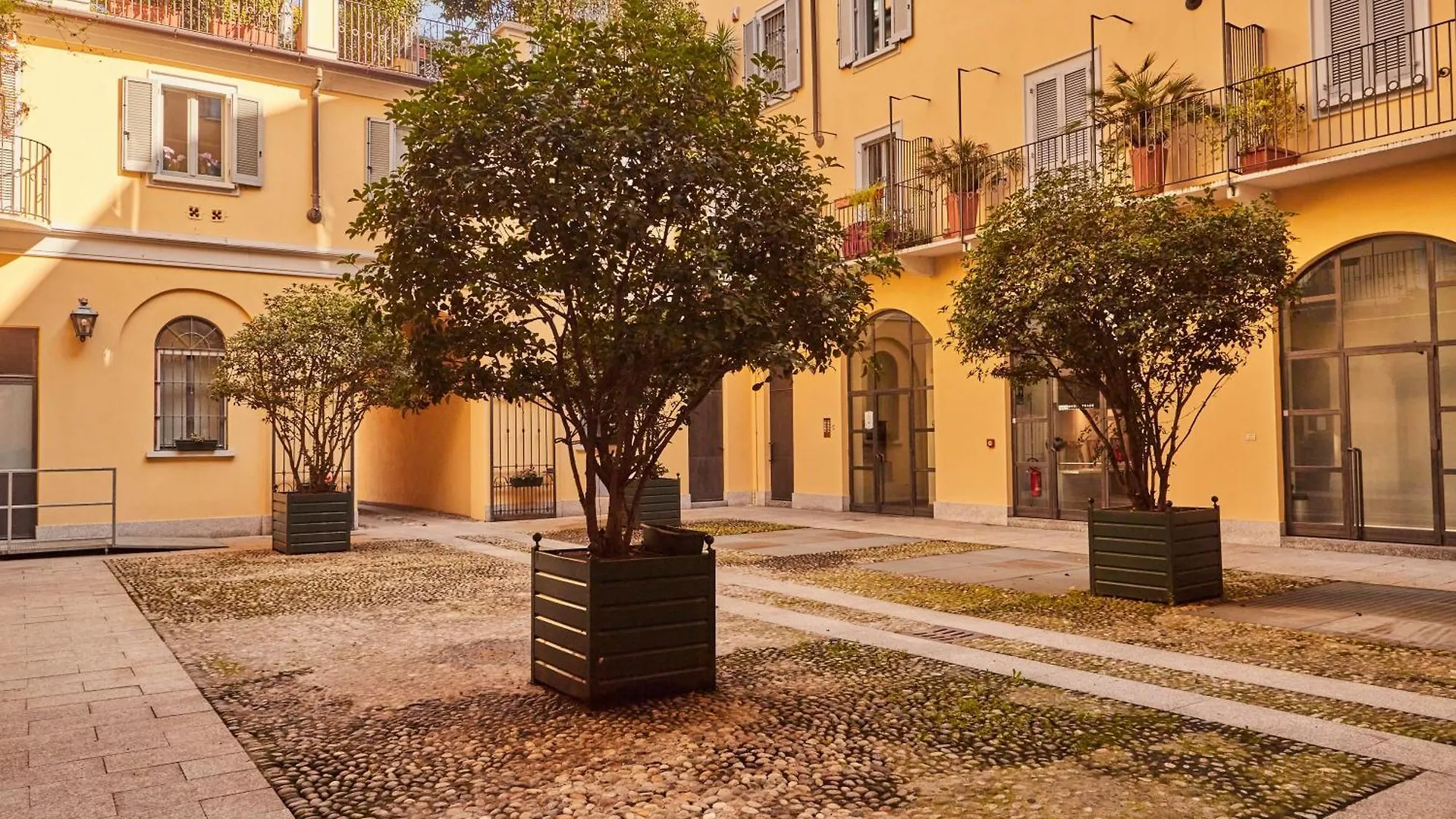 Milan Retreats Διαμέρισμα